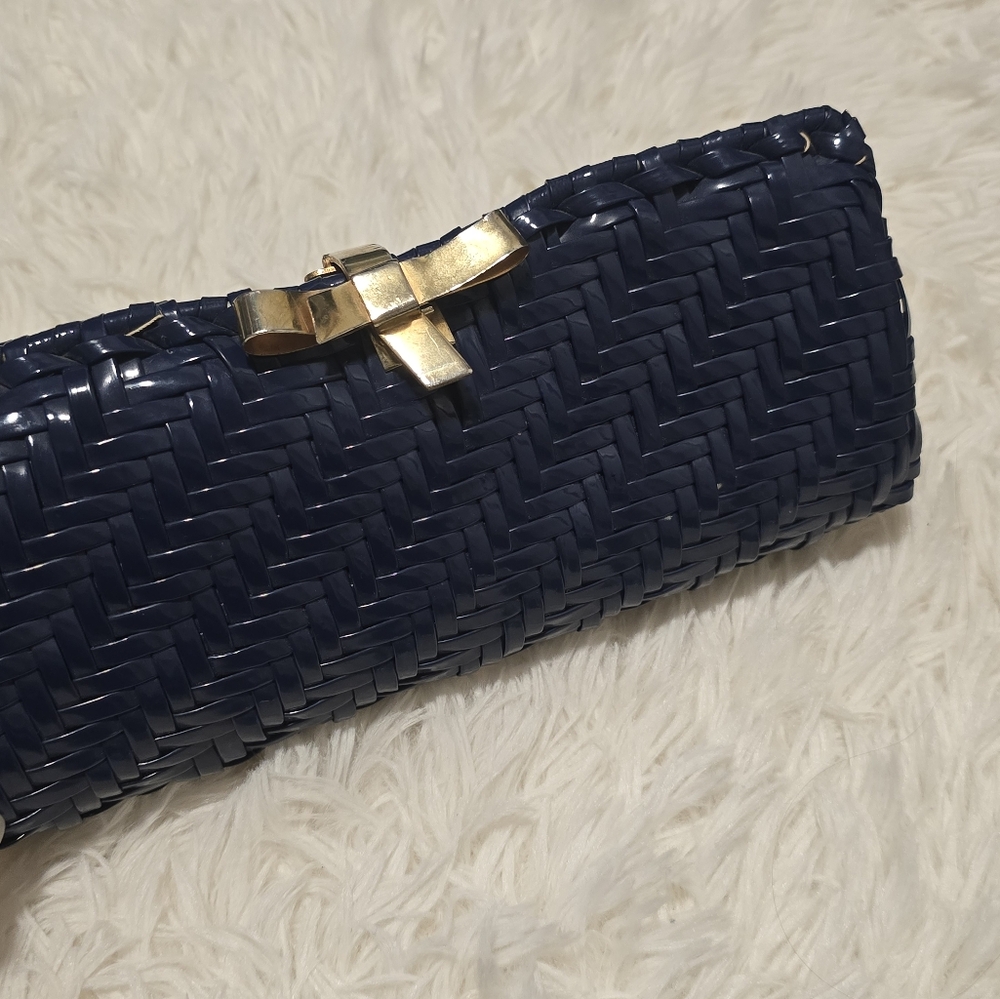 1950s Marcus Brothers Navy Wicker Clutch from Hong Kong with Gold Bow Clasp